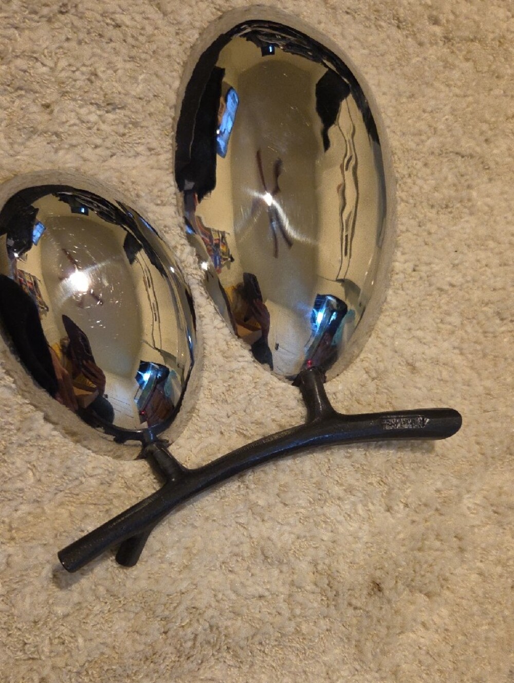 Michael Aram Double Olive Branch Nut Dish - Picture 5 of 12